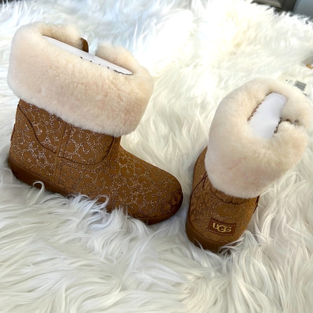 Kids UGG Glitter Boot